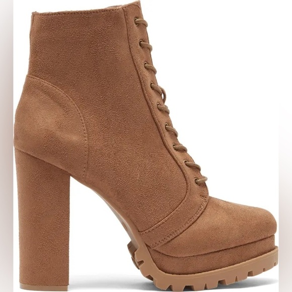 NEW! Wild Diva Lounge Lace Up Beige Combat Platform Bootie with Block Heel - Picture 3 of 6